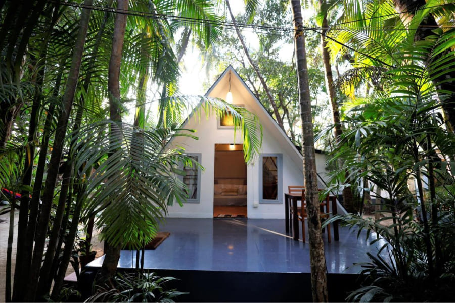 Pyramid Garden cottage AC