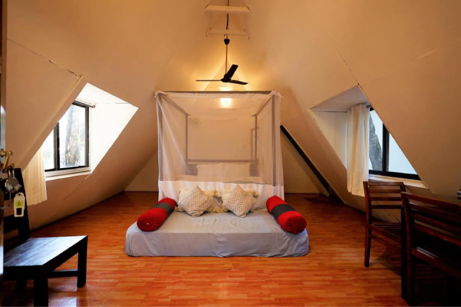 Pyramid Garden cottage AC